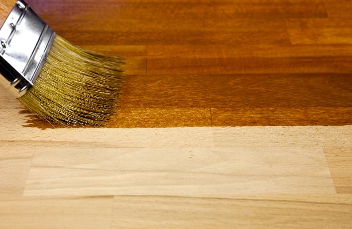 wood staining montreal