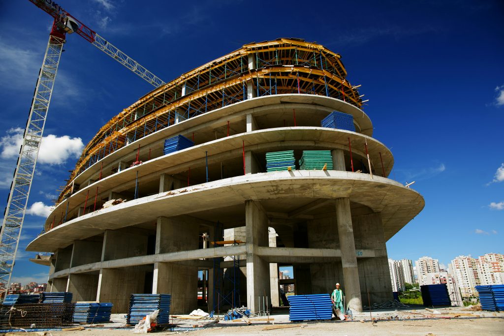 montreal commercial construction